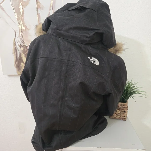 Women's The North Face Parka Jacket With Hood Color Grey Size Medium - Picture 4 of 11